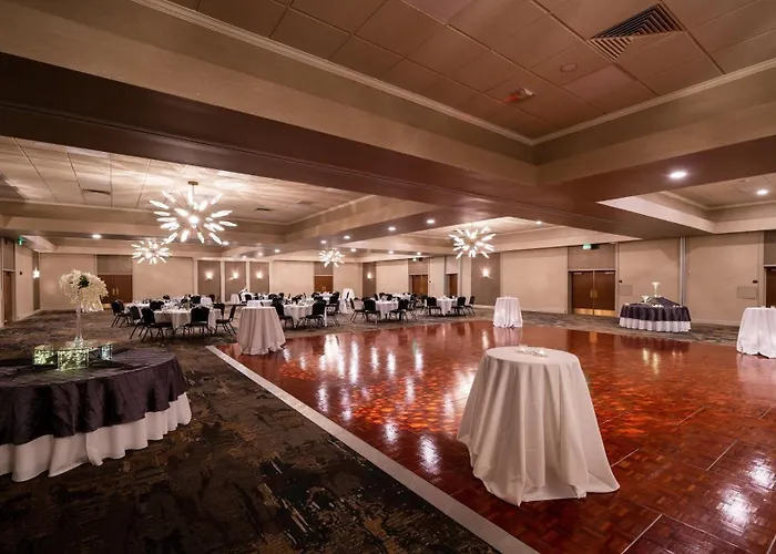 Holiday Inn Cleveland - South Independence By Ihg